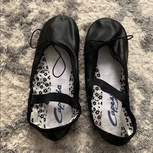 Capezio Daisy 205 ballet Shoe Black Size 7 Narrow